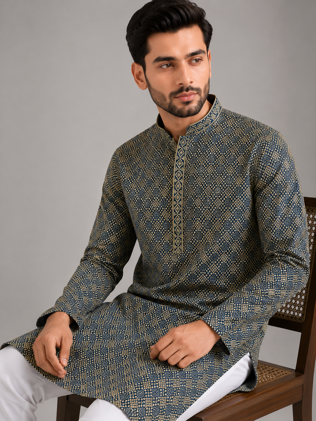 Classic Grey Embroidered Kurta Set Featuring Timeless Chikankari Craftsmanship