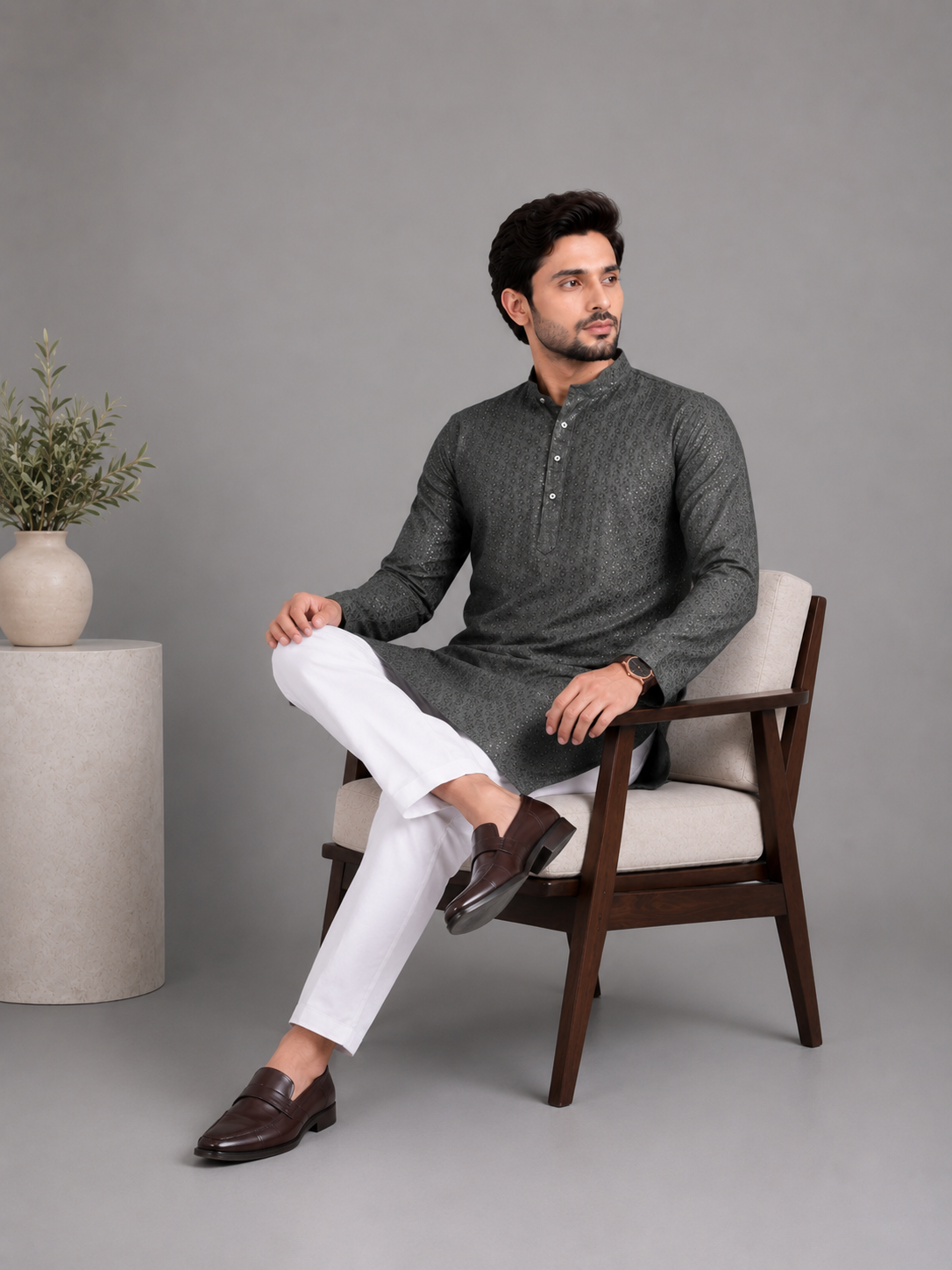 Heritage Grey Embroidered Kurta with Sophisticated Craftsmanship